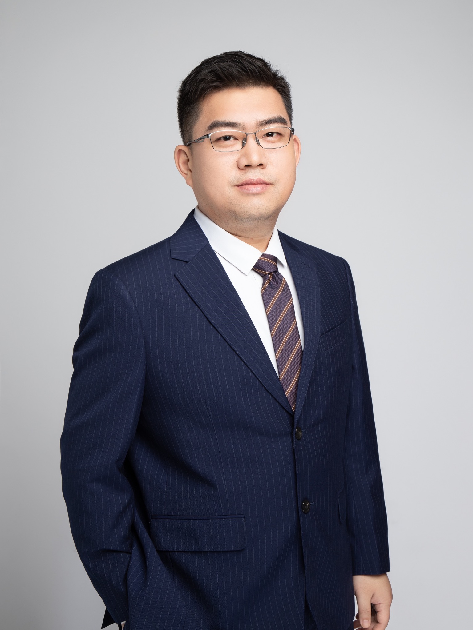 户俊君的律师职业照